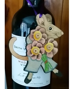 Mouse with Auricular Door Hanger  Mouse with Auricular Door Hanger